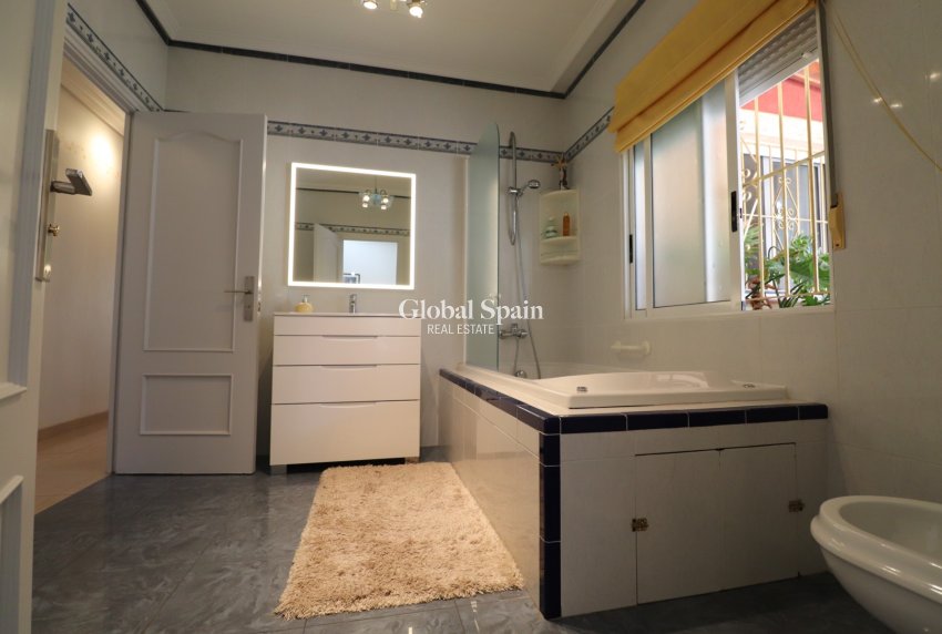 Wiederverkauf - VILLA -
Algorfa - Lomas de La Juliana