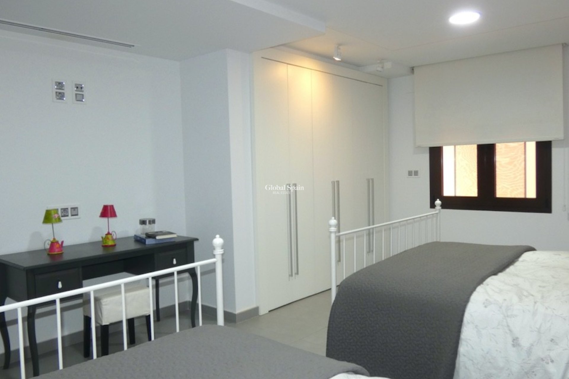 Wiederverkauf - VILLA -
ALGORFA