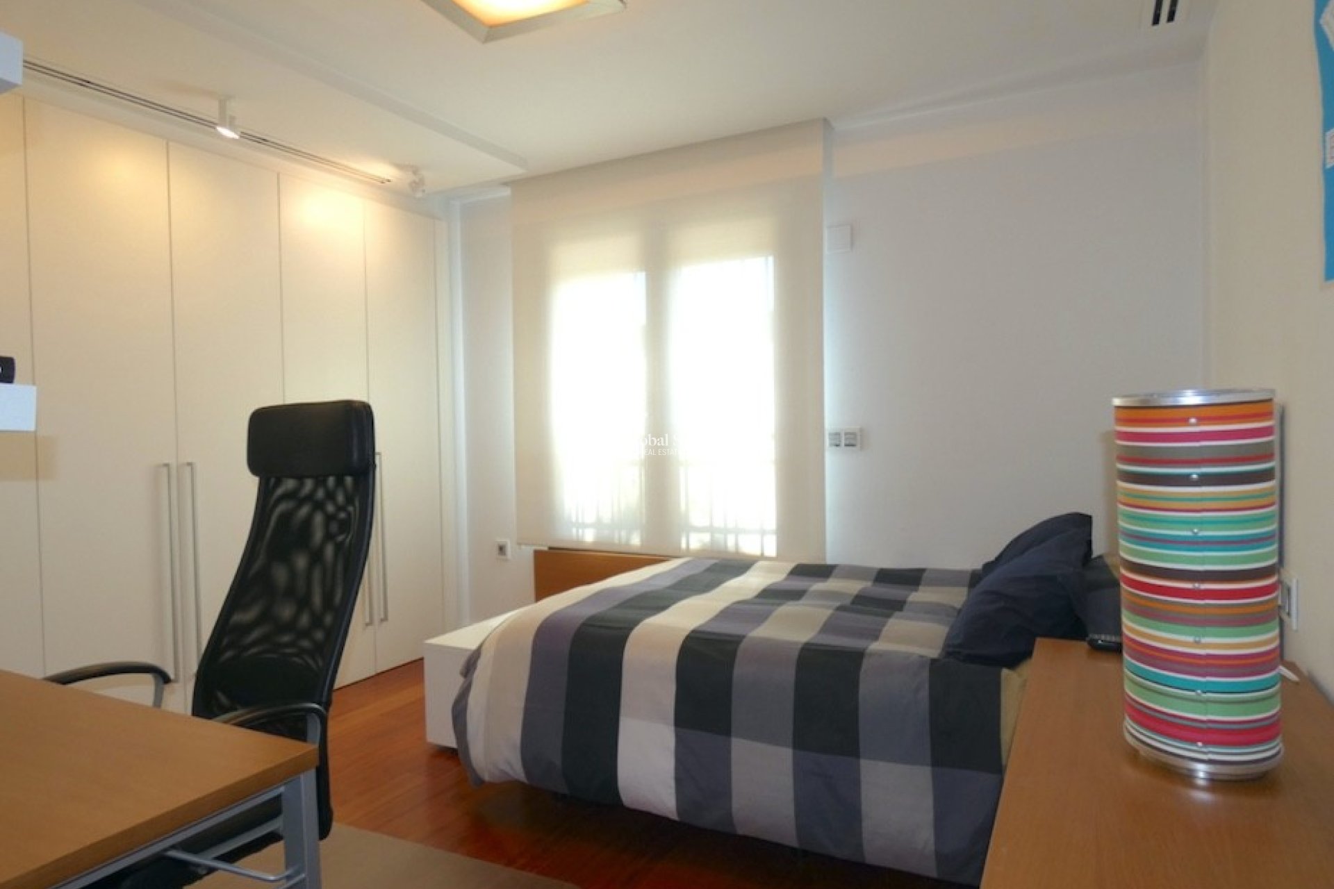 Wiederverkauf - VILLA -
ALGORFA