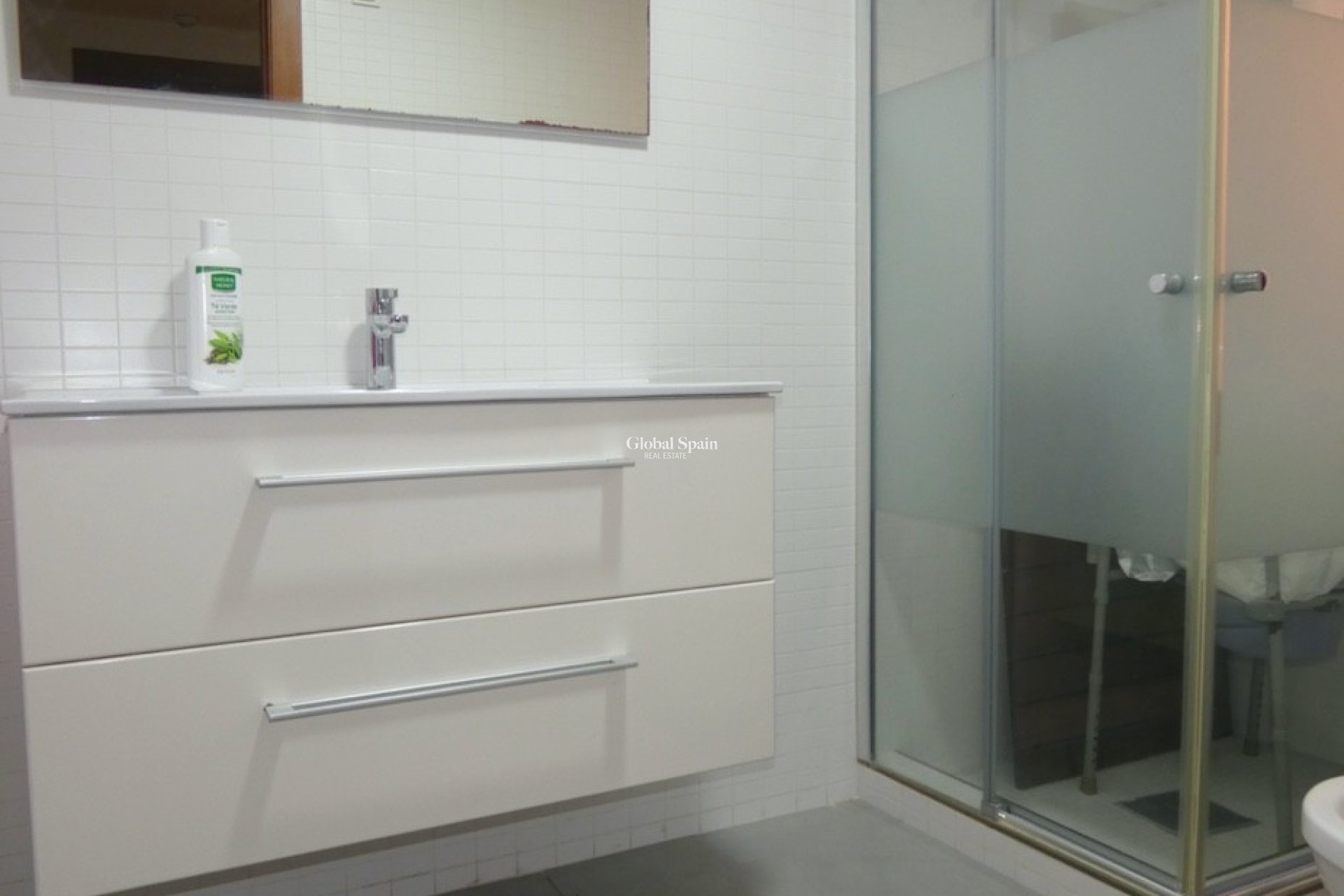 Wiederverkauf - VILLA -
ALGORFA