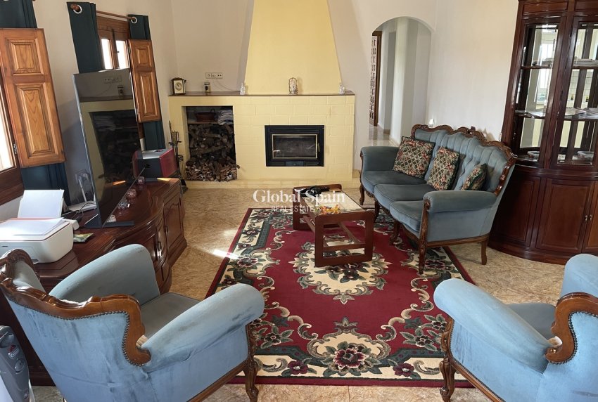 Wiederverkauf - VILLA -
ALHAMA DE MURCIA - Inland