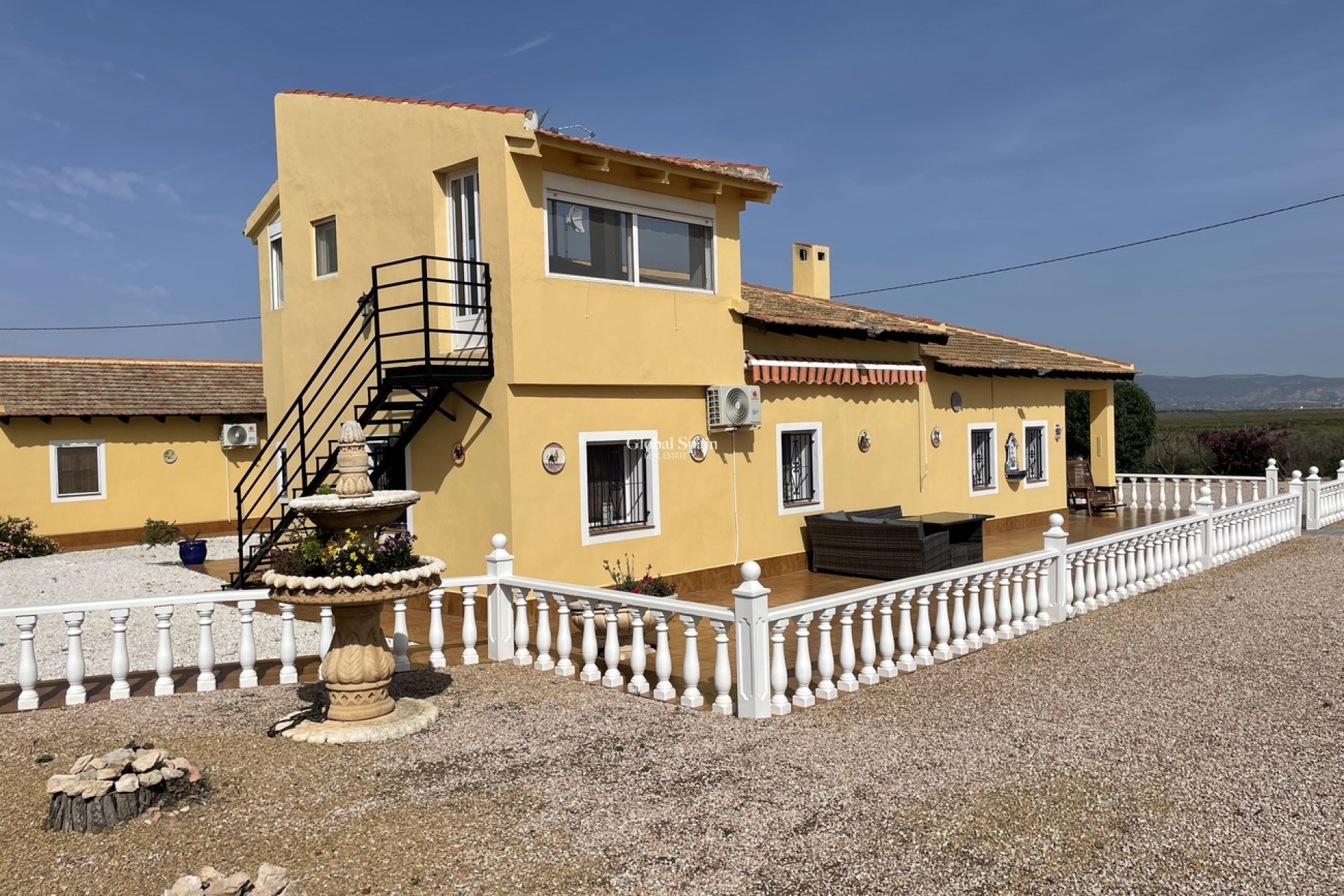 Wiederverkauf - VILLA -
ALHAMA DE MURCIA - Inland