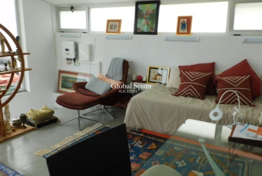 Wiederverkauf - VILLA -
ALICANTE - Costa Blanca