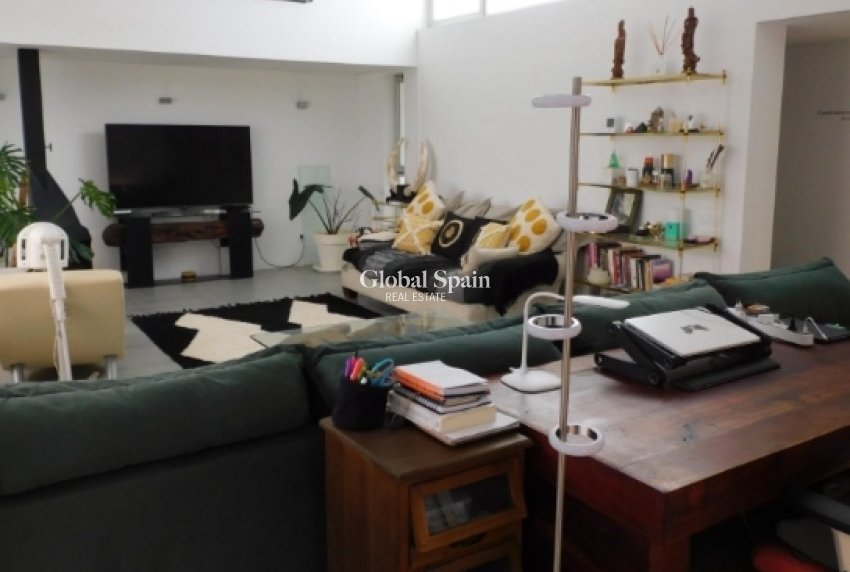 Wiederverkauf - VILLA -
ALICANTE - Costa Blanca