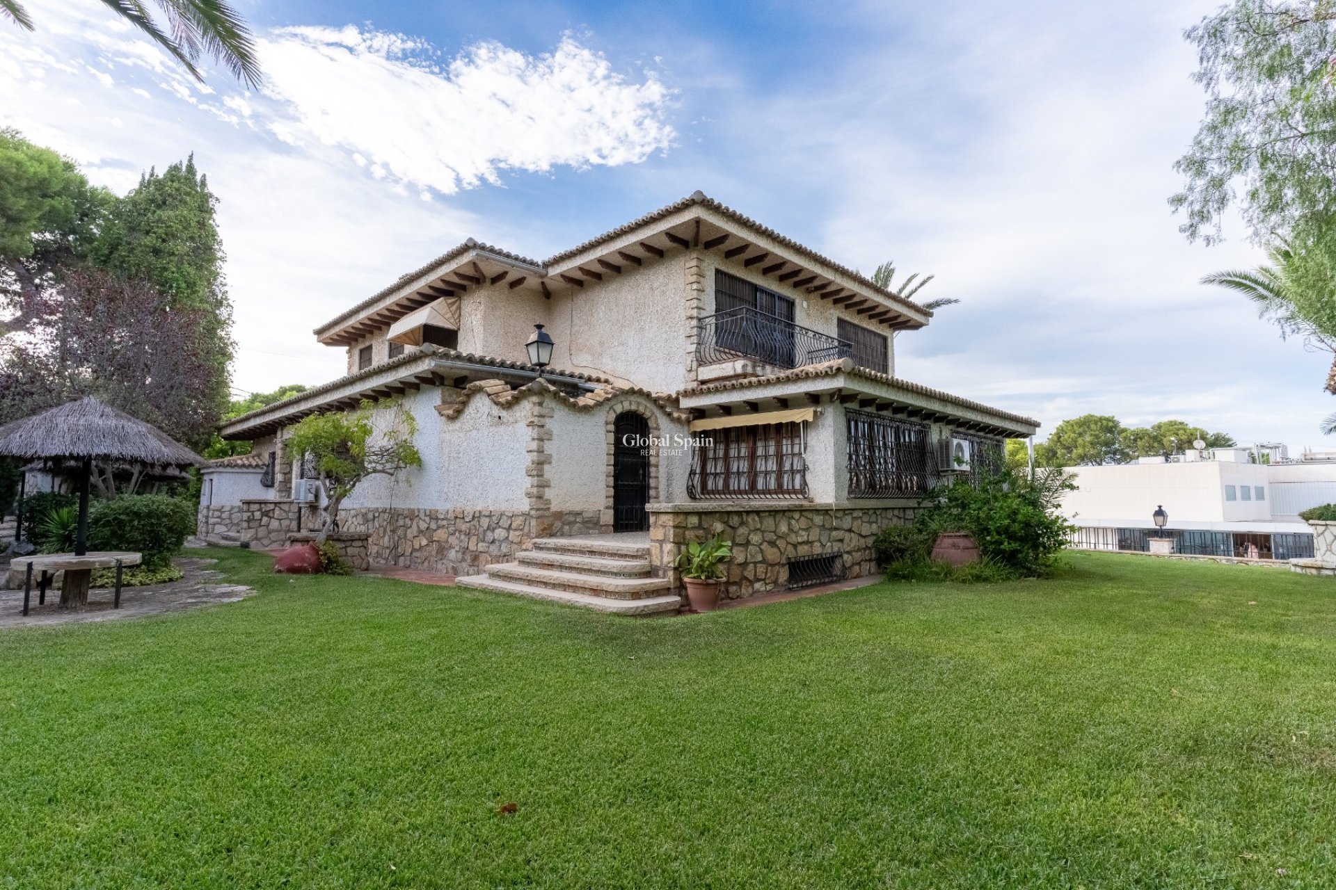 Wiederverkauf - VILLA -
ALICANTE - Costa Blanca