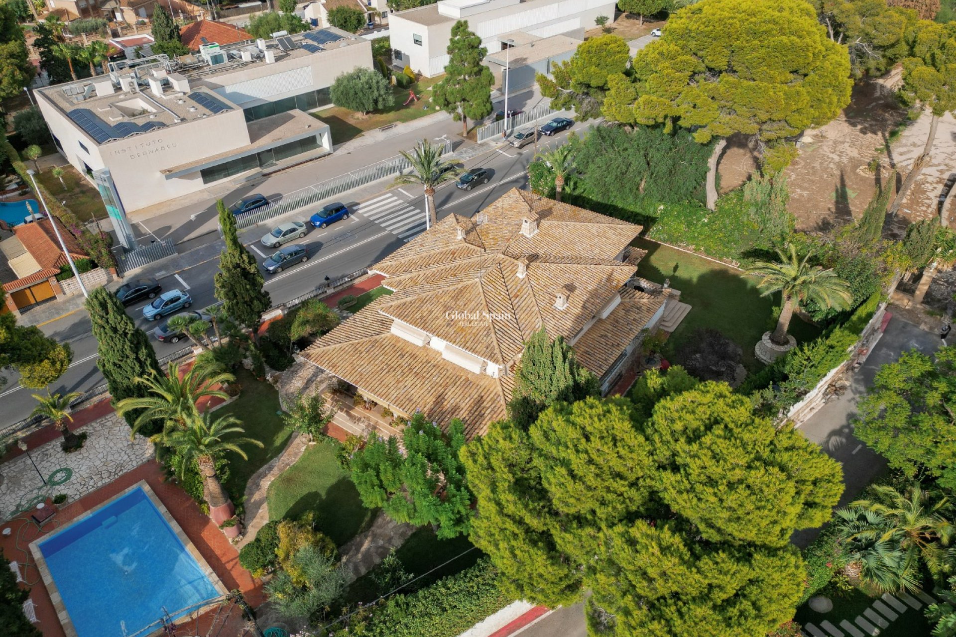 Wiederverkauf - VILLA -
ALICANTE - Costa Blanca