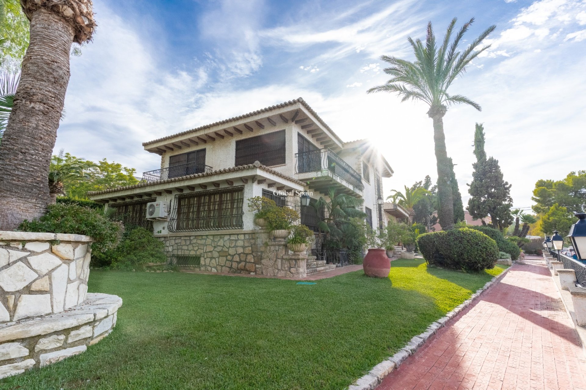 Wiederverkauf - VILLA -
ALICANTE - Costa Blanca