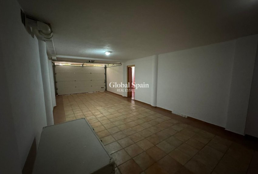 Wiederverkauf - VILLA -
ALTEA - ALTEA HILLS