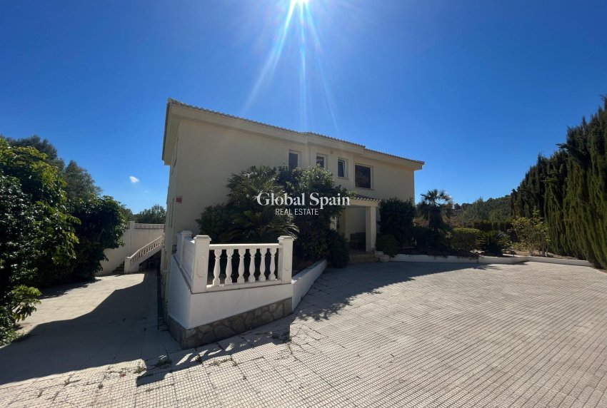 Wiederverkauf - VILLA -
ALTEA - ALTEA HILLS