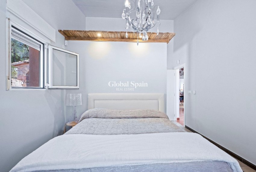 Wiederverkauf - VILLA -
ALTEA - Balcón De Altea