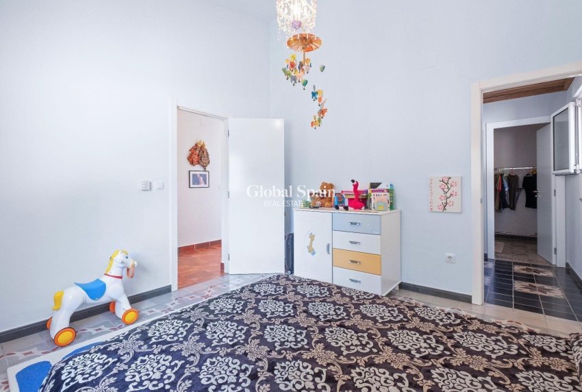 Wiederverkauf - VILLA -
ALTEA - Balcón De Altea