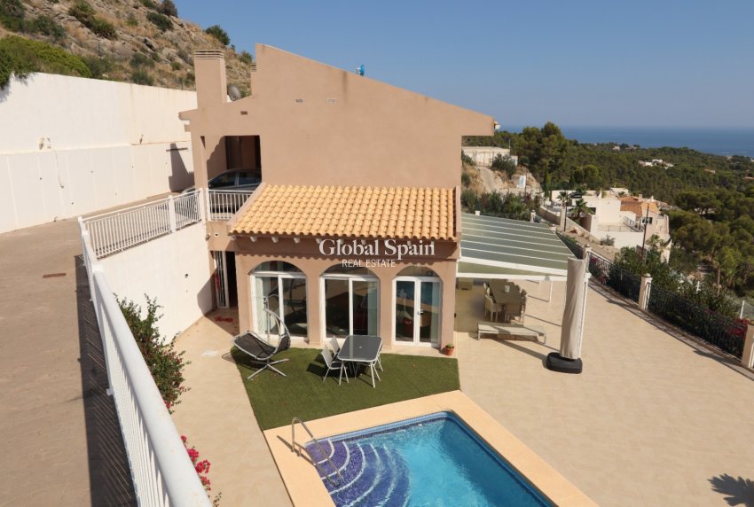 Wiederverkauf - VILLA -
ALTEA - Costa Blanca