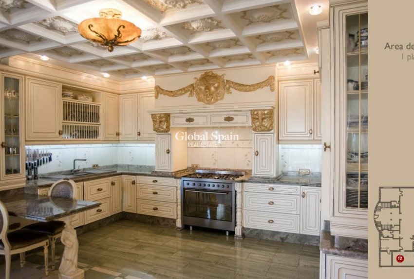 Wiederverkauf - VILLA -
ALTEA - Costa Blanca