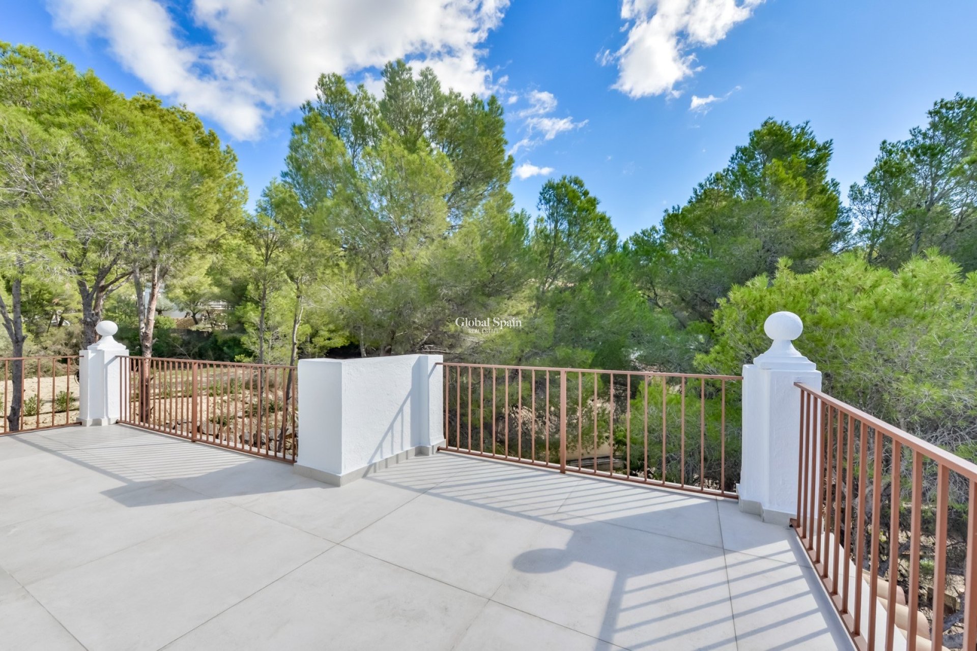 Wiederverkauf - VILLA -
ALTEA - Costa Blanca