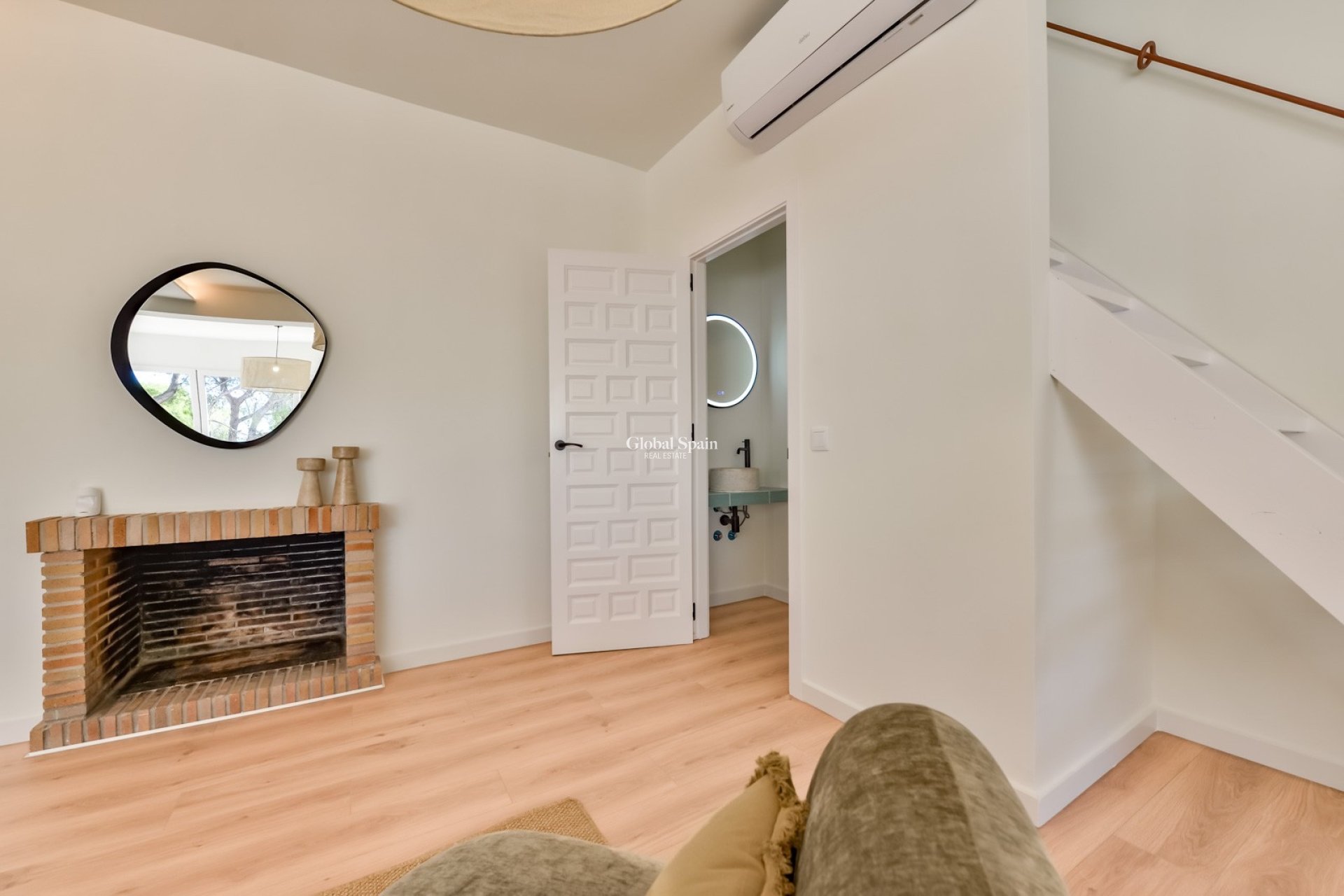 Wiederverkauf - VILLA -
ALTEA - Costa Blanca