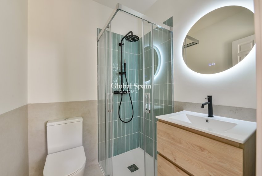 Wiederverkauf - VILLA -
ALTEA - Costa Blanca