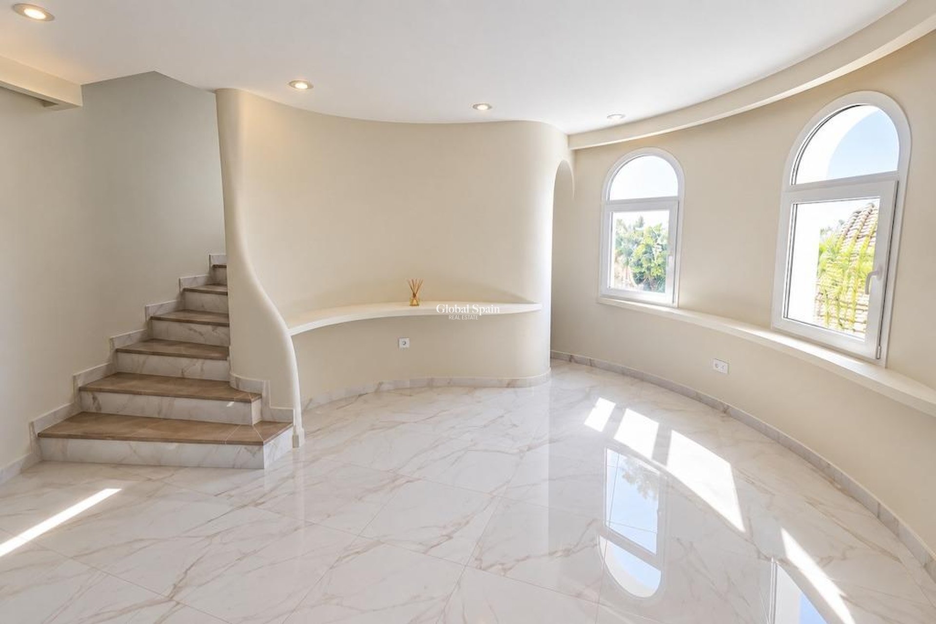 Wiederverkauf - VILLA -
ALTEA - Costa Blanca