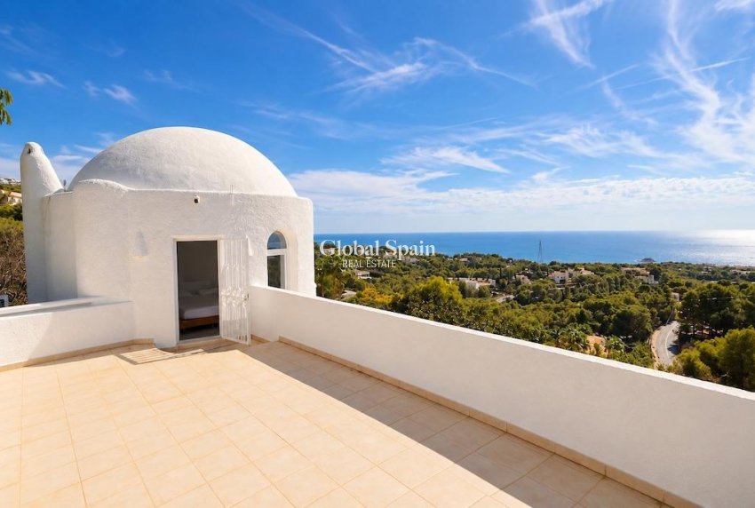 Wiederverkauf - VILLA -
ALTEA - Costa Blanca