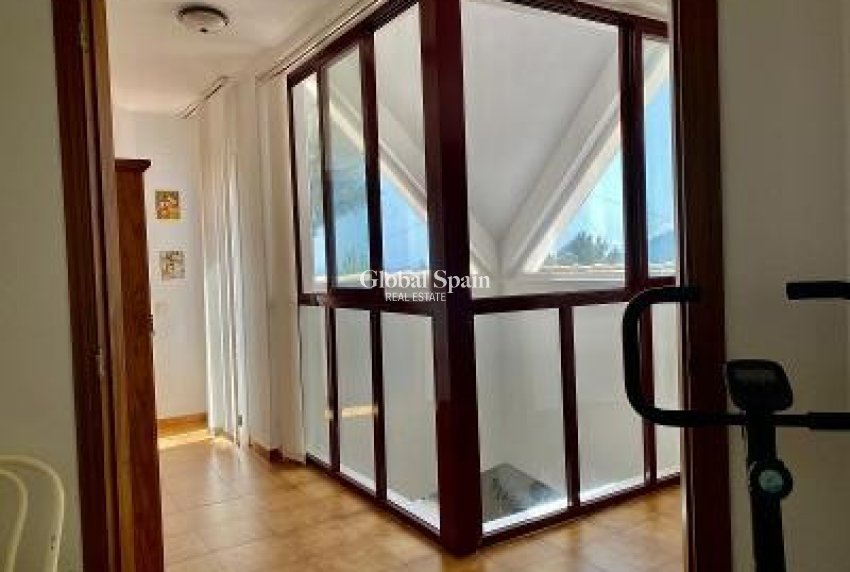 Wiederverkauf - VILLA -
ALTEA - Marina Baja