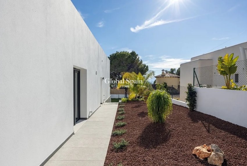 Wiederverkauf - VILLA -
ALTEA