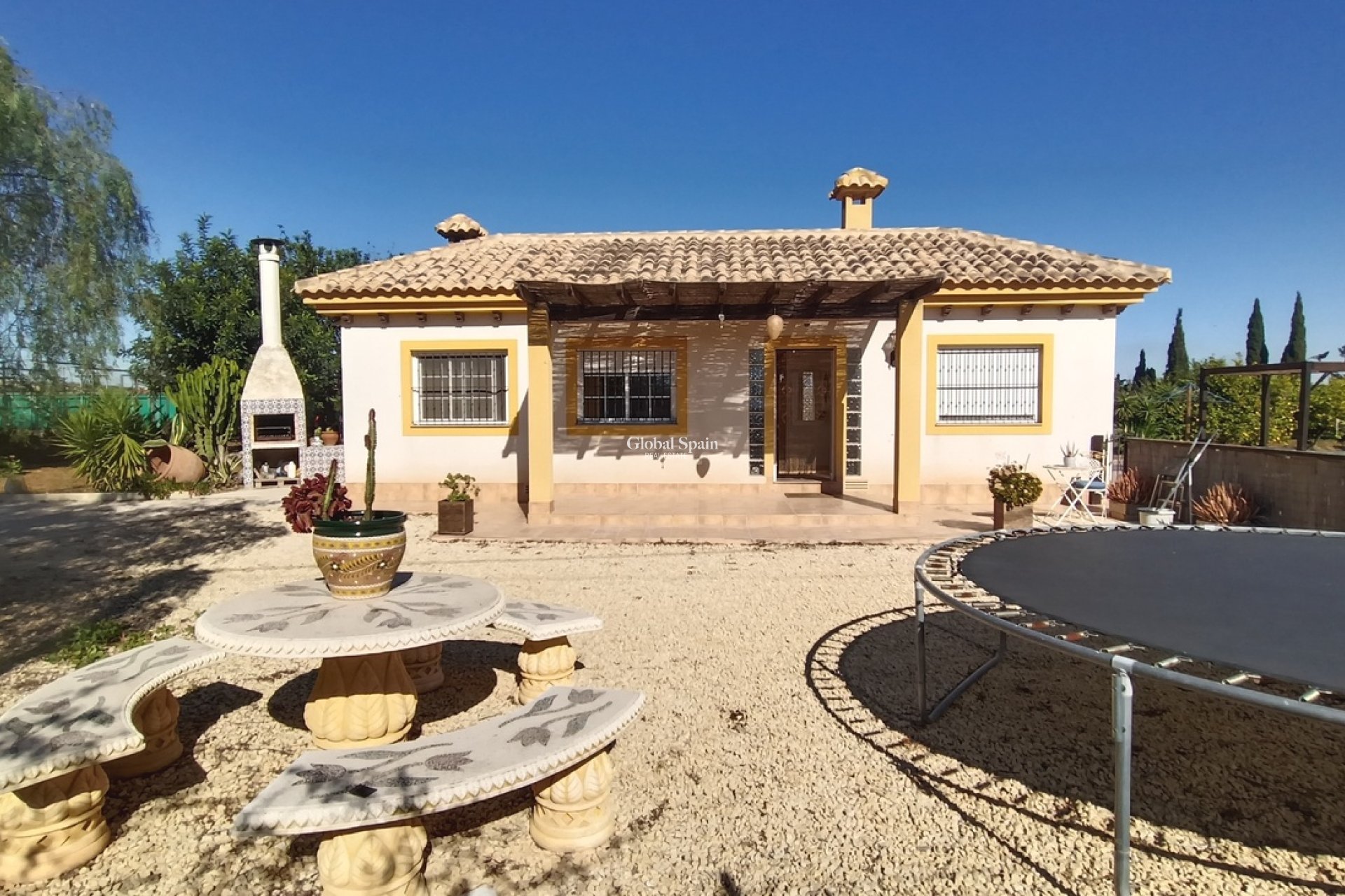 Wiederverkauf - VILLA -
AVILESES - Inland