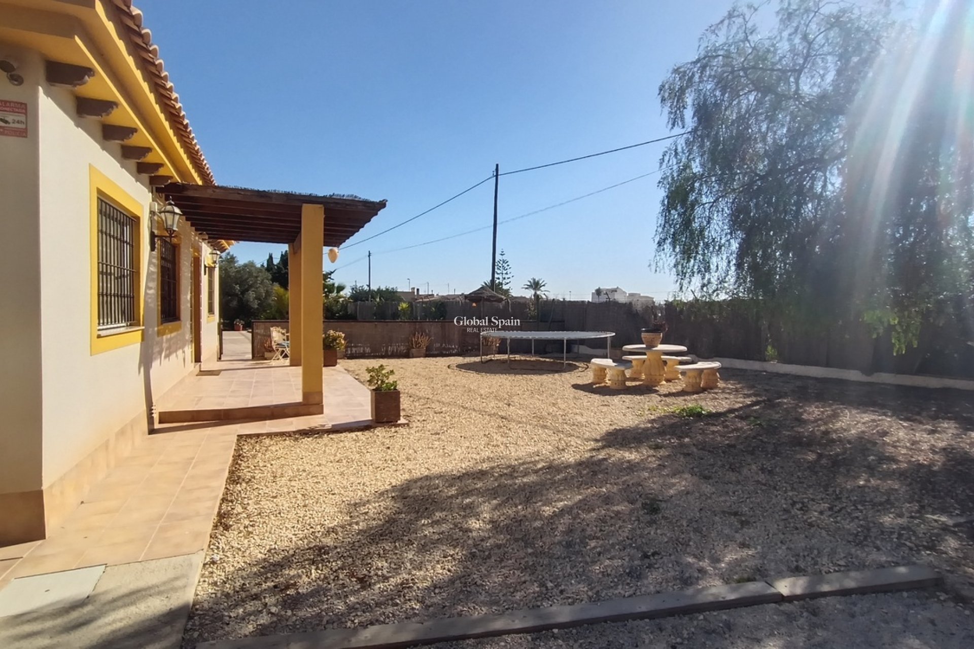 Wiederverkauf - VILLA -
AVILESES - Inland