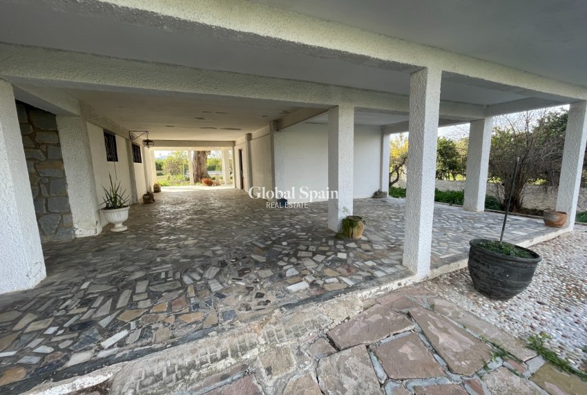 Wiederverkauf - VILLA -
BENEJÚZAR - Inland