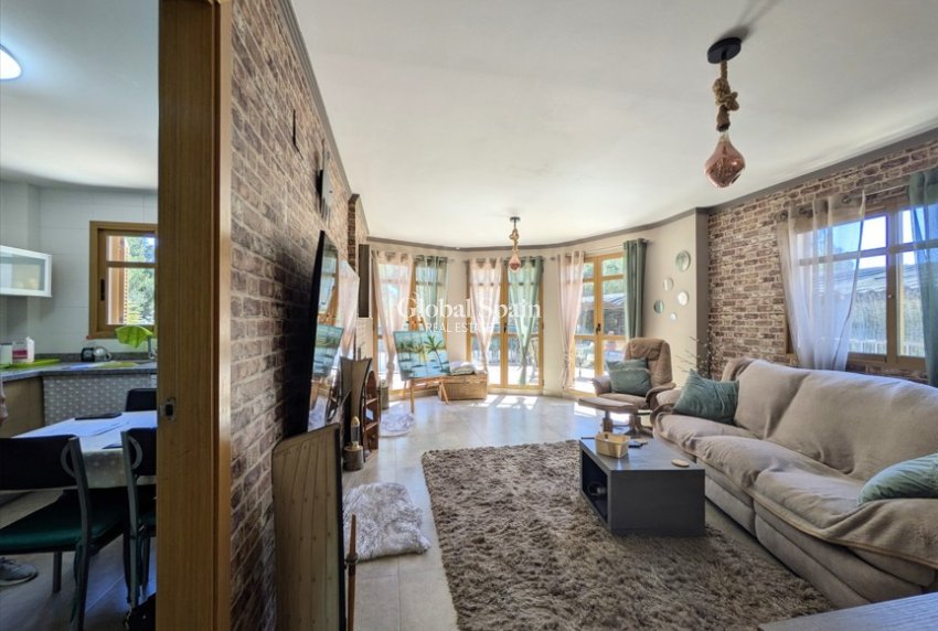 Wiederverkauf - VILLA -
BENIDORM - Costa Blanca