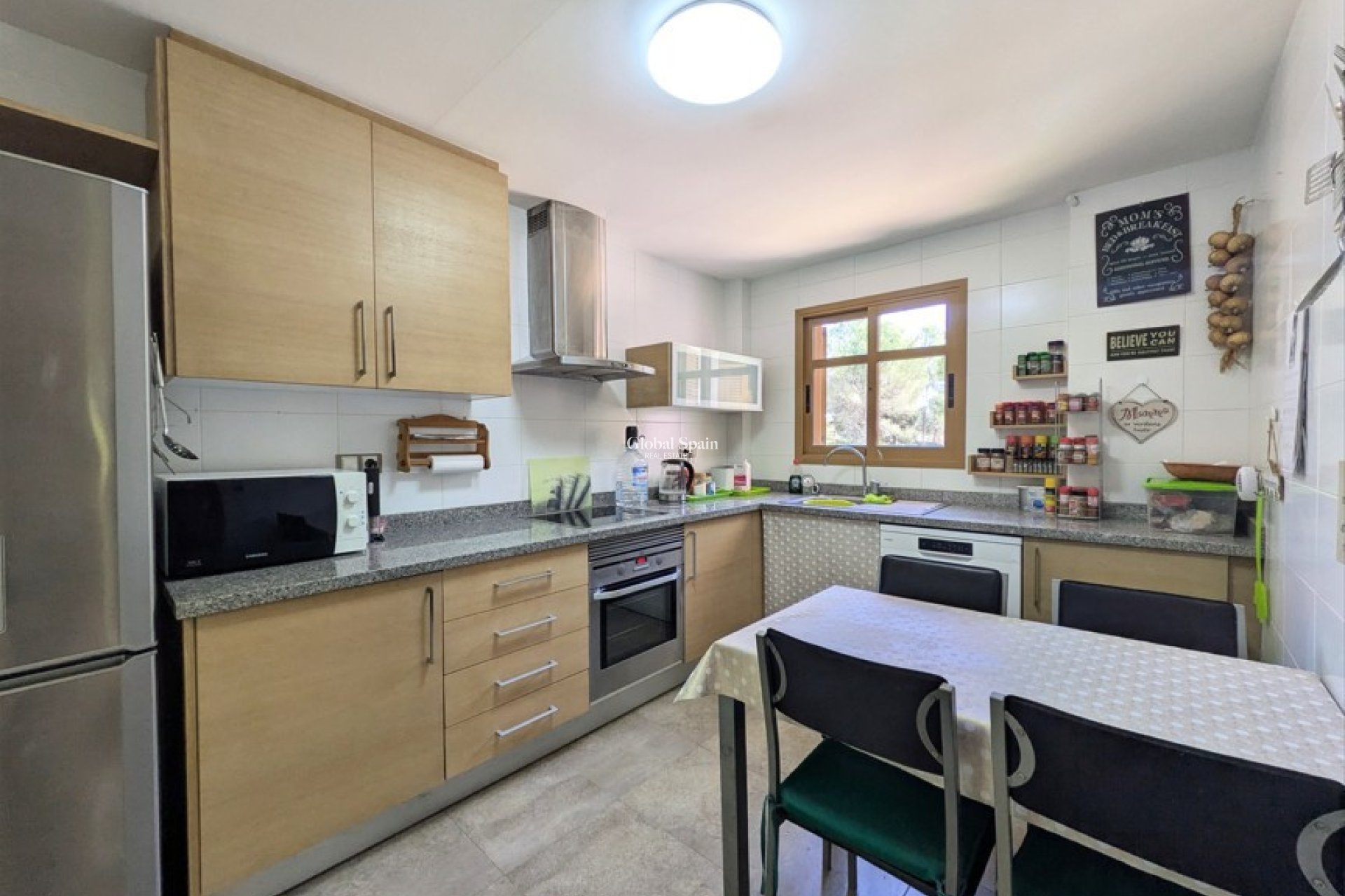 Wiederverkauf - VILLA -
BENIDORM - Costa Blanca