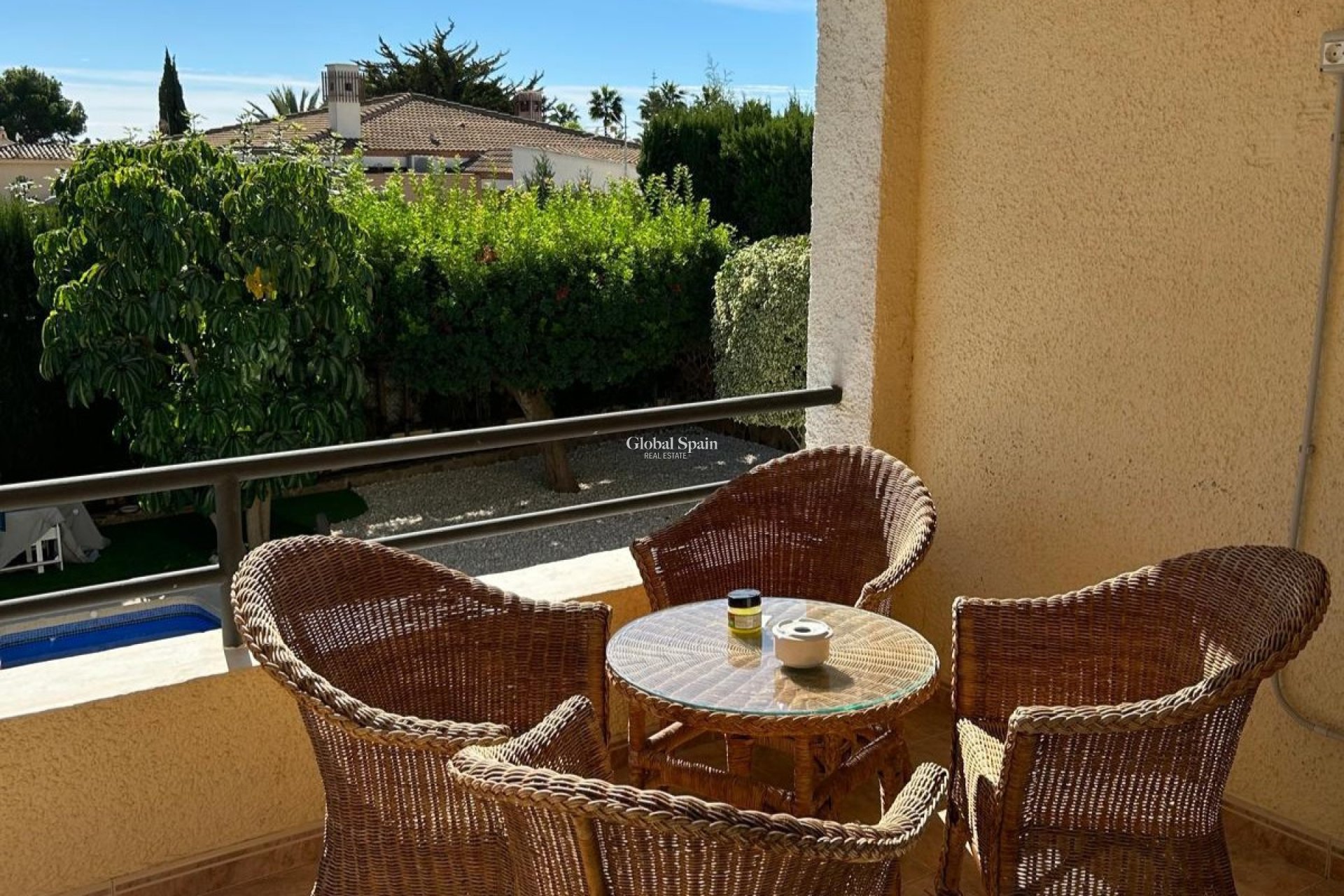 Wiederverkauf - VILLA -
BENIDORM - Levante