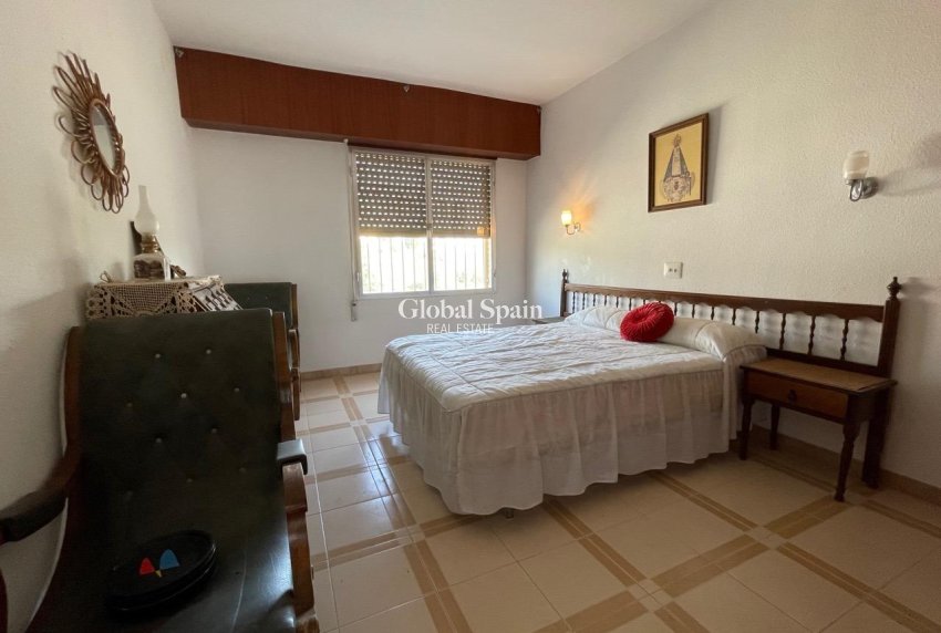 Wiederverkauf - VILLA -
BENIDORM - Salto Del Agua