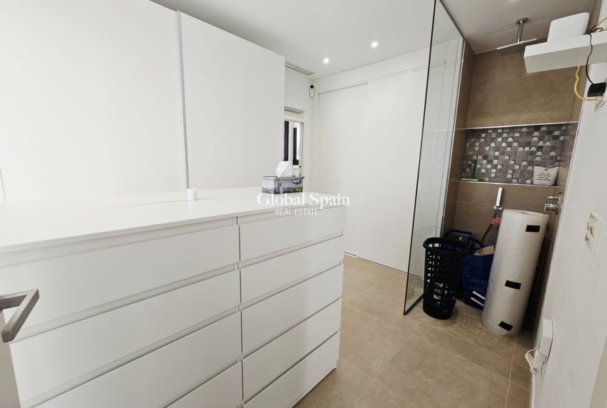 Wiederverkauf - VILLA -
BENIJÓFAR - Benimar