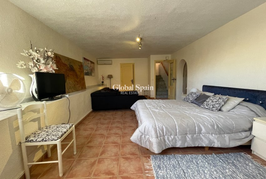 Wiederverkauf - VILLA -
BENIJÓFAR - Costa Blanca