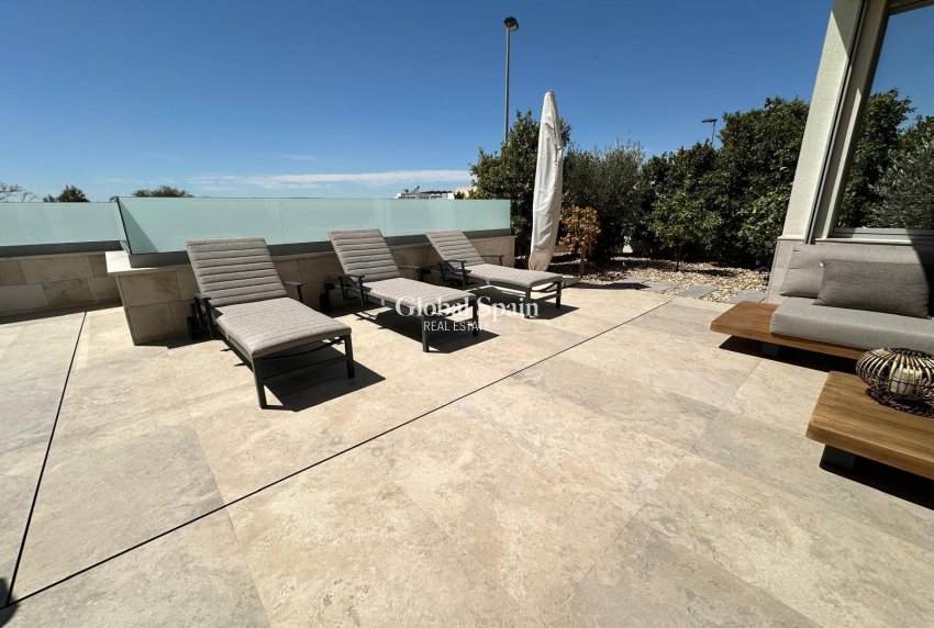 Wiederverkauf - VILLA -
BENIJÓFAR - Costa Blanca