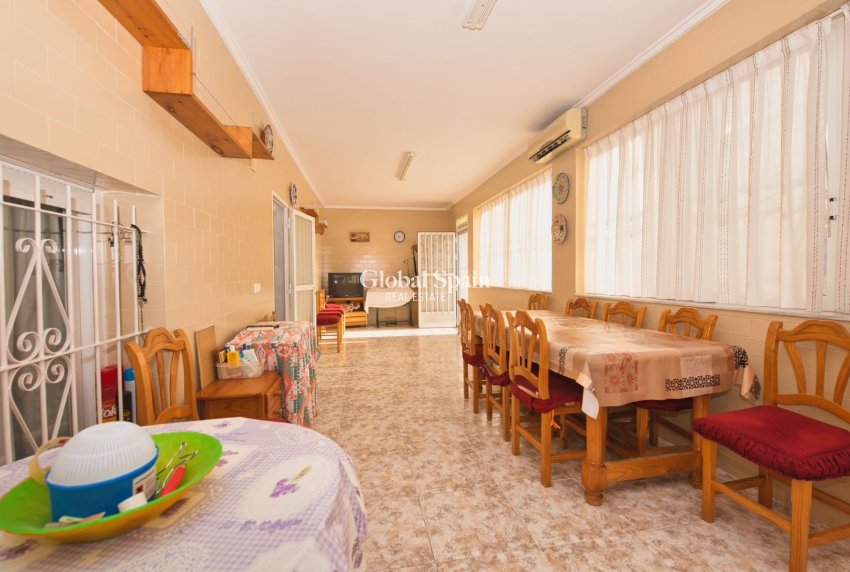 Wiederverkauf - VILLA -
BENIJÓFAR - Costa Blanca