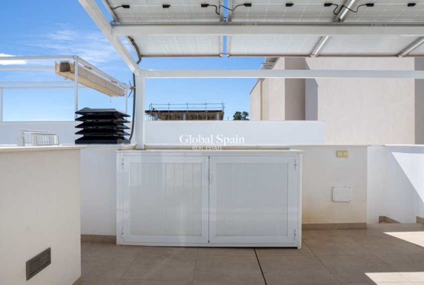 Wiederverkauf - VILLA -
BENIJÓFAR - Costa Blanca