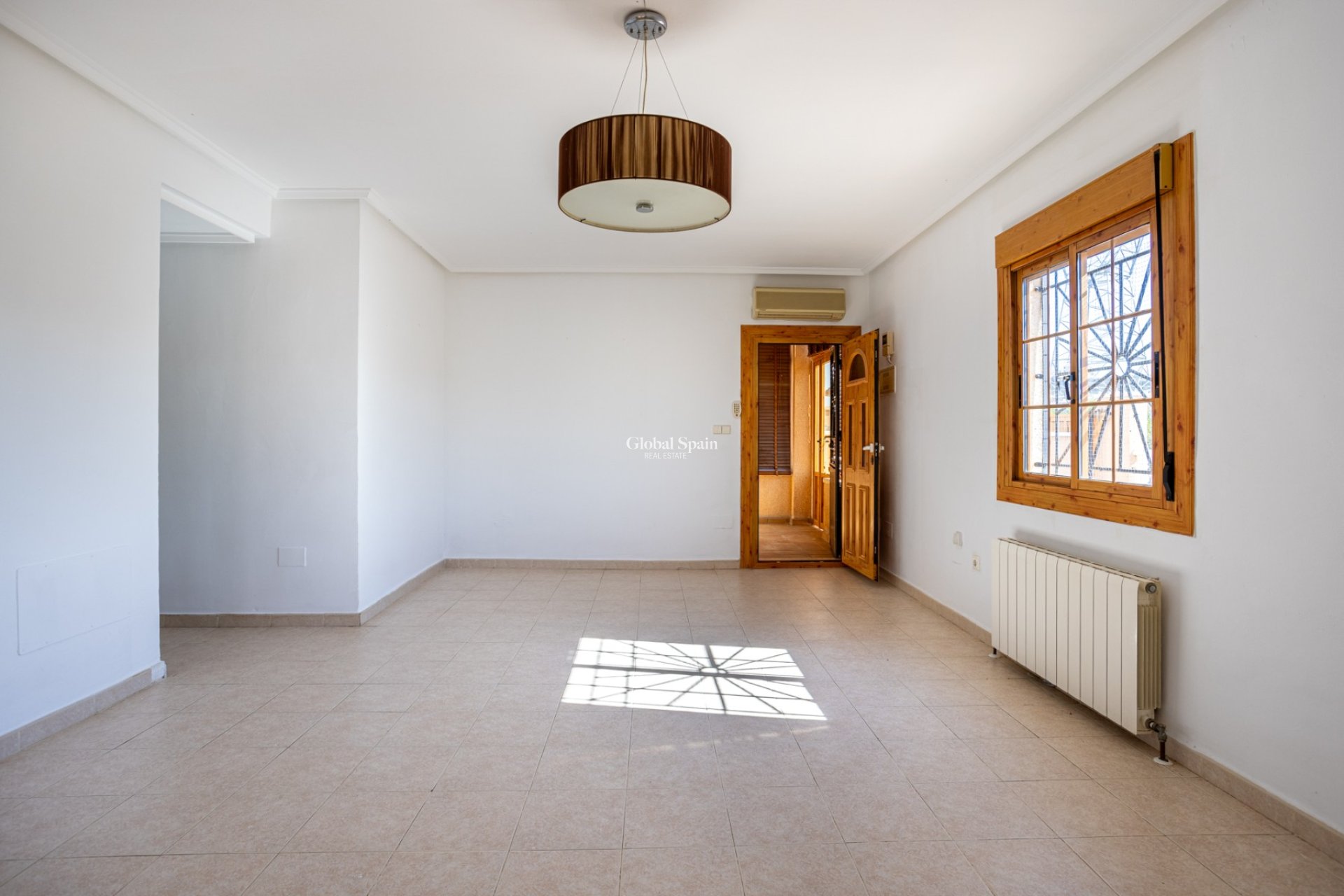 Wiederverkauf - VILLA -
BENIJÓFAR - Costa Blanca