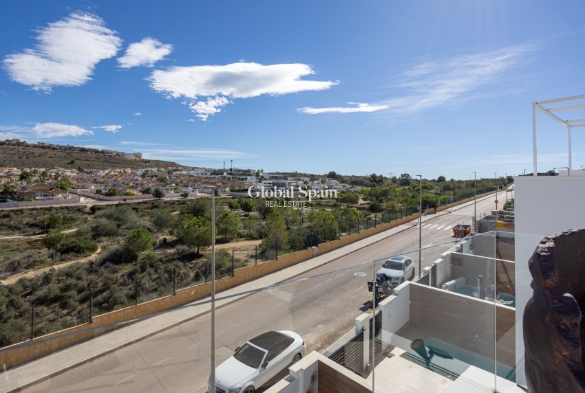 Wiederverkauf - VILLA -
BENIJÓFAR - Costa Blanca