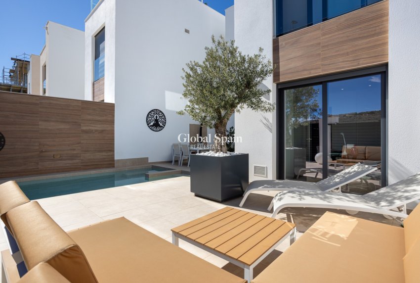 Wiederverkauf - VILLA -
BENIJÓFAR - Costa Blanca