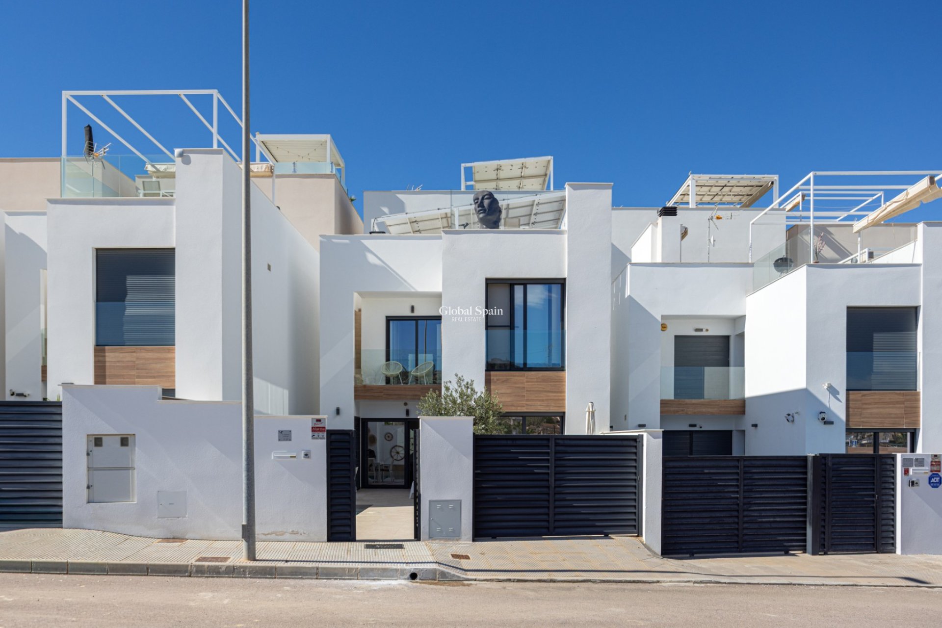 Wiederverkauf - VILLA -
BENIJÓFAR - Costa Blanca