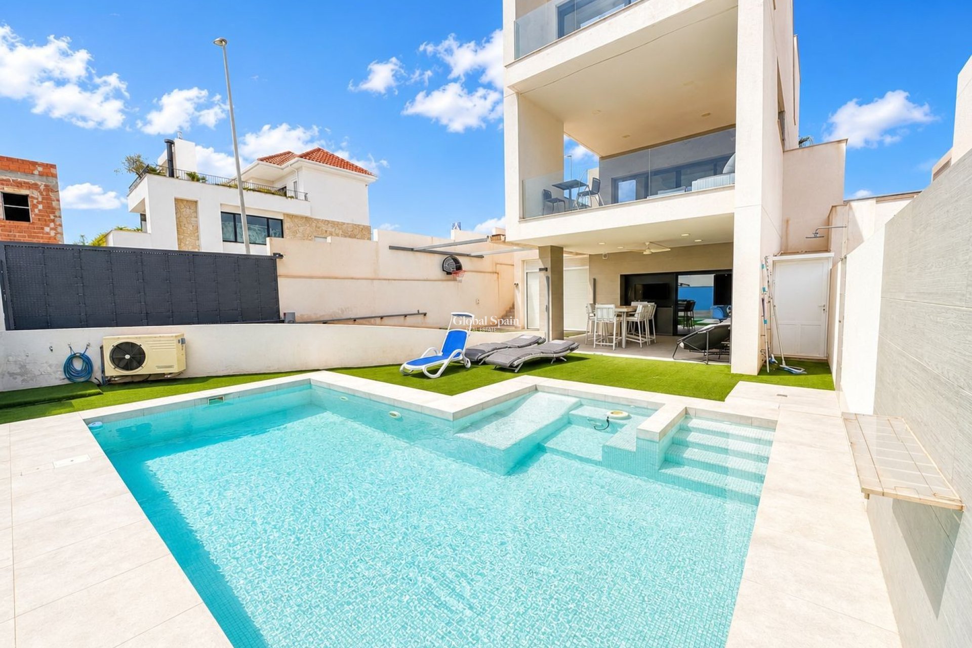 Wiederverkauf - VILLA -
BENIJÓFAR - Costa Blanca