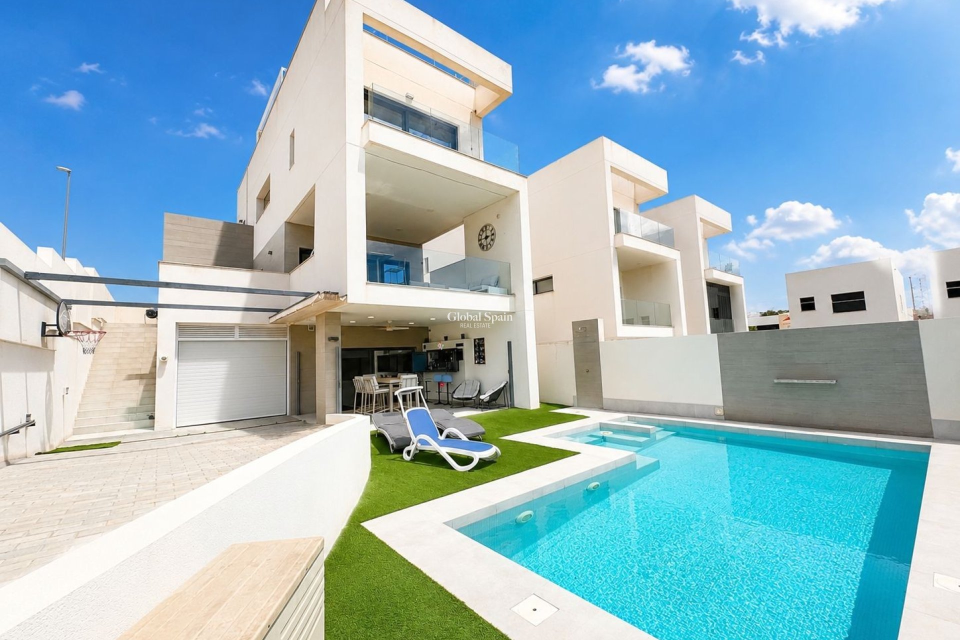 Wiederverkauf - VILLA -
BENIJÓFAR - Costa Blanca