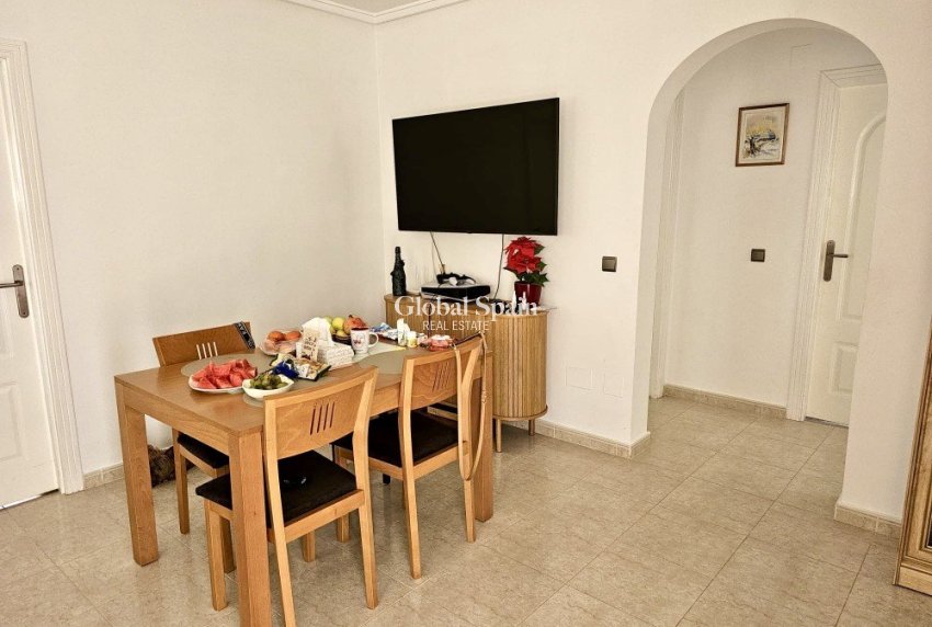 Wiederverkauf - VILLA -
BENIJÓFAR - Costa Blanca