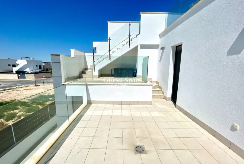 Wiederverkauf - VILLA -
BENIJÓFAR - Costa Blanca