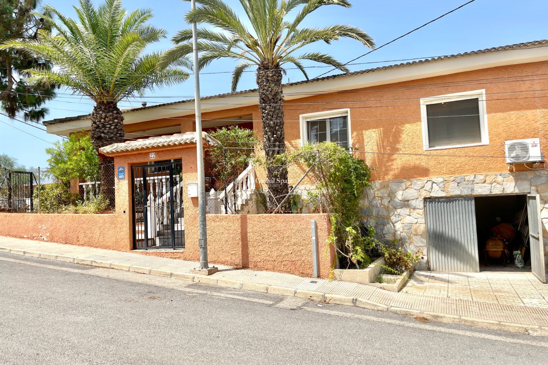 Wiederverkauf - VILLA -
BENIJÓFAR - Costa Blanca