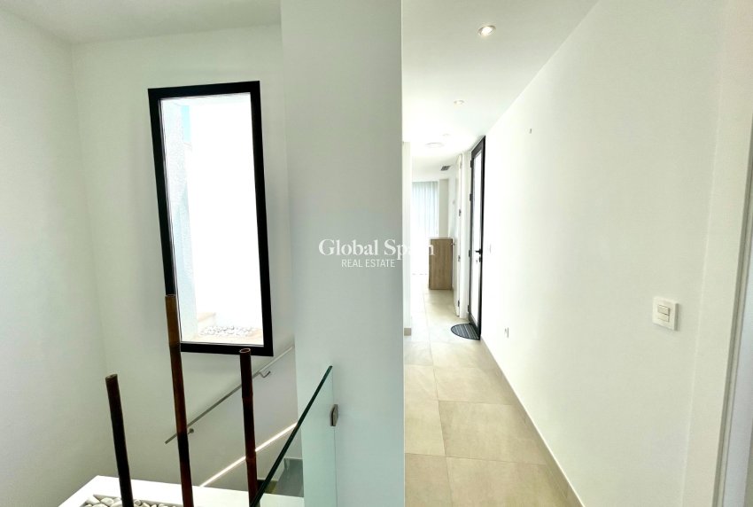 Wiederverkauf - VILLA -
BENIJÓFAR - Costa Blanca