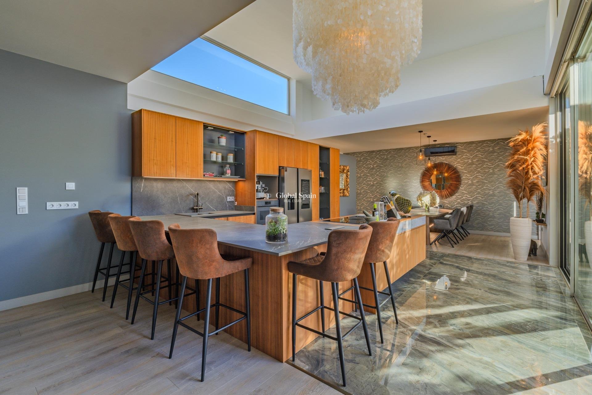 Wiederverkauf - VILLA -
BENIJÓFAR - Residencial Benimar