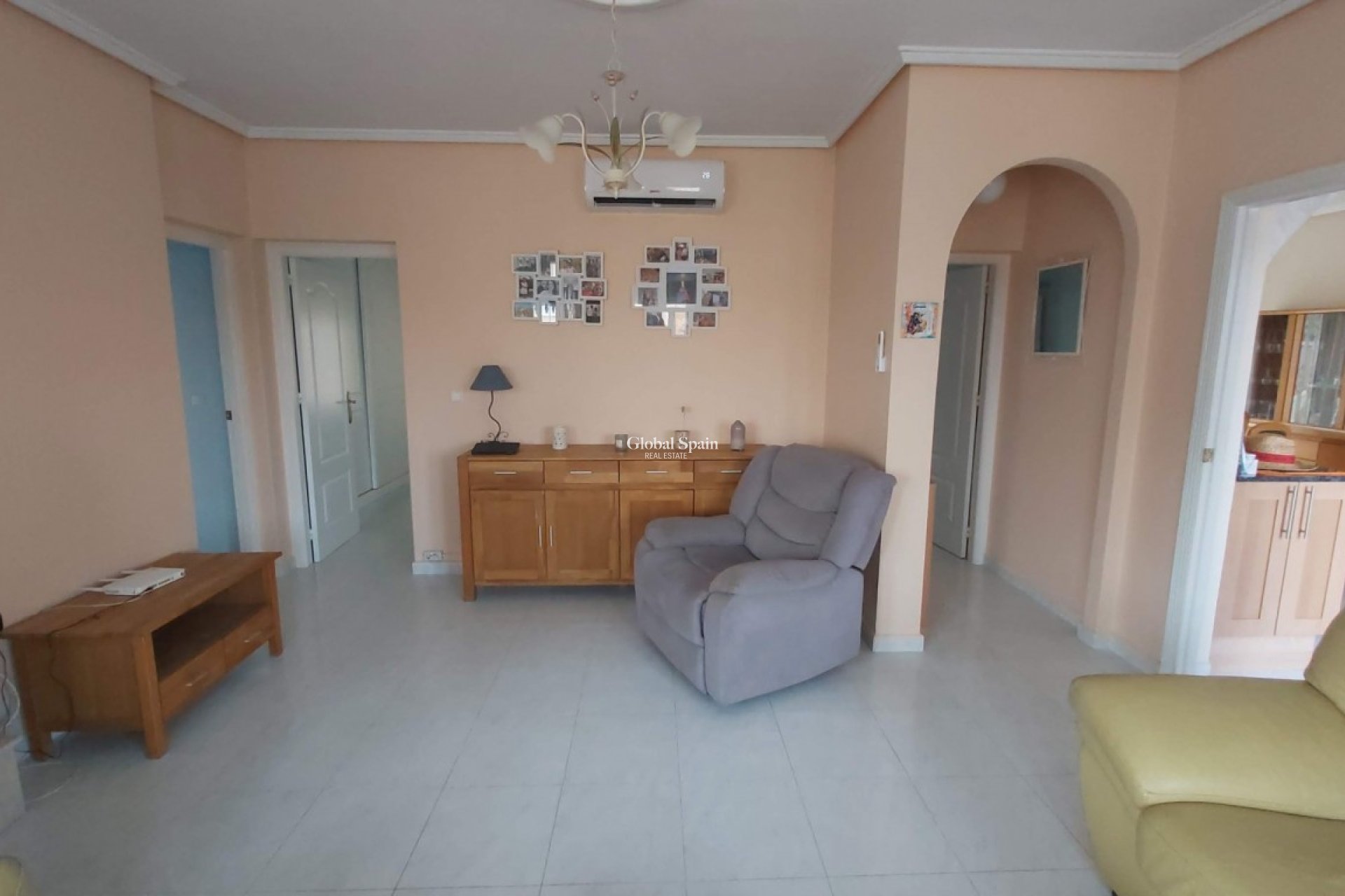 Wiederverkauf - VILLA -
BENIMAR - Costa Blanca