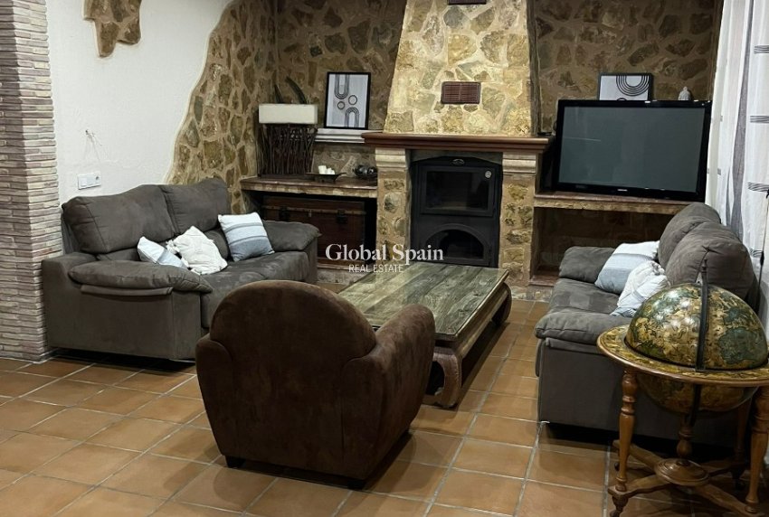 Wiederverkauf - VILLA -
BENISSA - Benissa