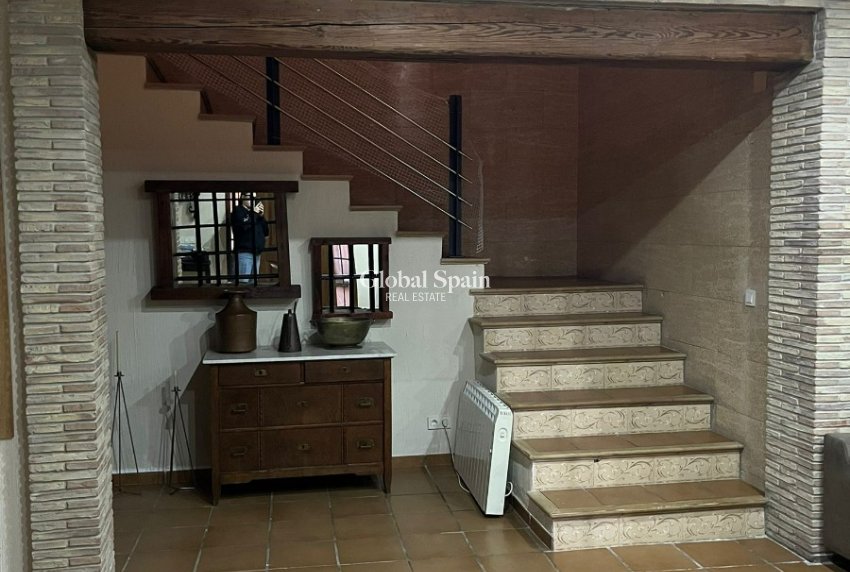 Wiederverkauf - VILLA -
BENISSA - Benissa